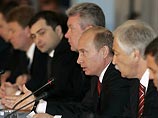 "Единая Россия" обновила клуб лидеров. Перед встречей с Путиным его члены пройдут стажировку у Суркова "Единая Россия" обновила клуб лидеров. Перед встречей с Путиным его члены пройдут стажировку у Суркова