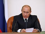 Премьер-министр России Владимир Путин во вторник пообещал армии стабильное финансирование серийных закупок современных вооружений