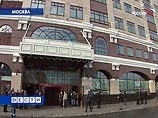 По мнению AAR, владеющая оставшейся половиной акций британская ВР, пытается установить контроль над холдингом, игнорируя интересы других акционеров компании По мнению AAR, владеющая оставшейся половиной акций британская ВР, пытается установить контроль над холдингом, игнорируя интересы других акционеров компании