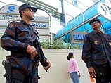 По их словам, переговоры с похитителями идут успешно, и власти надеются, что двое оставшихся заложников также будут отпущены на свободу в ближайшее время По их словам, переговоры с похитителями идут успешно, и власти надеются, что двое оставшихся заложников также будут отпущены на свободу в ближайшее время