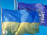 Стремление Украины стать членом НАТО, по словам Ющенко, это "курс, который не направлен против кого- либо, а отвечает нашим национальным приоритетам". 