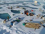 Станция "Северный полюс-35" дрейфует по очень сложной траектории Станция "Северный полюс-35" дрейфует по очень сложной траектории