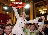 Граждане Ирландии отвергли принятие Лиссабонского договора. Против на общенациональном референдуме проголосовали 53,4%, в поддержку высказались 46,6 проц