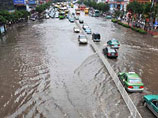 В Китае из-за угрозы наводнений в пострадавшей от землетрясения провинции Сычуань эвакуируют десятки тысяч жителей