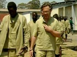 17 июня начинается суд над британцем Саймоном Мэнном, признавшимся в марте в подготовке государственного переворота в Экваториальной Гвинее в 2004 году и попытке свергнуть действующего президента, Теодоро Обианг Нгема, который имеет в стране едва ли не бо