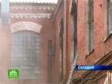 На петербургском сталепрокатном заводе сгорело 500 квадратных метров здания