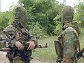 В Чечне ранены двое военнослужащих и сотрудник милиции В Чечне ранены двое военнослужащих и сотрудник милиции