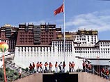Власти Китая вновь открывают Тибет для иностранных туристов Власти Китая вновь открывают Тибет для иностранных туристов