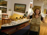 Спасательный жилет с "Титаника" продан за 68,5 тыс. долларов на аукционе в Нью-Йорке Спасательный жилет с "Титаника" продан за 68,5 тыс. долларов на аукционе в Нью-Йорке