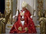 Папа начинает реформу церковных облачений 