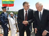 Литва станет "хорошей альтернативной площадкой" - об этом глава Пентагона Роберт Гейтс заявил литовскому премьер-министру Гядиминасу Киркиласу