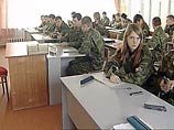 Комитет Госдумы по обороне рассматривает возможность разработки законопроекта о введении в российских школах начальной военной подготовки