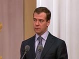 По его словам, организация "намерена выработать конкретные предложения Верховному главнокомандующему РФ Дмитрию Медведеву по поводу восстановления боеспособности вооруженных сил"