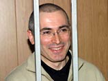Ссылаясь на "информированные источники", Проханов сообщил, что свобода будет дана Ходорковскому в обмен на отказ от политической деятельности, и экс-руководитель ЮКОСа дал на это свое согласие