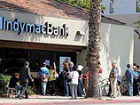 Истерия вокруг банковского кризиса в США достигла нового уровня. 16 июля полиции пришлось навести порядок в очереди разгневанных вкладчиков IndyMac, выстроившейся у филиала банка в долине Сан-Фернандо в отчаянной попытке вернуть свои деньги