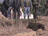 Чеченский омбудсмен обвинил прокуратуру РФ в "круговой поруке" и нежелании расследовать массовый расстрел граждан в Чечне Чеченский омбудсмен обвинил прокуратуру РФ в "круговой поруке" и нежелании расследовать массовый расстрел граждан в Чечне