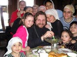 Святые отцы начали войну компроматов: бывший послушник Диомида обнародовал подробности личной жизни отступника Святые отцы начали войну компроматов: бывший послушник Диомида обнародовал подробности личной жизни отступника