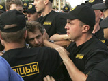 В Белоруссии задержали оппозиционера Лебедько: "нарушил пограничный режим" В Белоруссии задержали оппозиционера Лебедько: "нарушил пограничный режим"