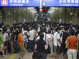 ЧП в Пекине: колоссальная давка в метро из-за ограничений на движение автомобилей