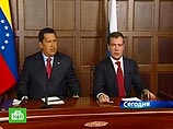 США недовольны Россией, решившей продать Чавесу современное оружие на 2 млрд долларов