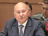 Среди первых кандидатов на смену - те, чей срок истекает в 2008-2009 годах, а также ветераны губернаторского корпуса — такие как Юрий Лужков Среди первых кандидатов на смену - те, чей срок истекает в 2008-2009 годах, а также ветераны губернаторского корпуса — такие как Юрий Лужков
