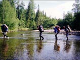Сейчас группа вместе с найденным туристом продолжила маршрут Сейчас группа вместе с найденным туристом продолжила маршрут