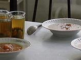 По данным прокуратуры, в область было завезено порядка шести тонн импортного мяса, большая часть которого была реализована населению, в том числе, в детские оздоровительные лагеря По данным прокуратуры, в область было завезено порядка шести тонн импортного мяса, большая часть которого была реализована населению, в том числе, в детские оздоровительные лагеря