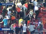 Суд Петербурга арестовал 14 болельщиков "Локомотива" за драку на матче с "Зенитом" (ФОТО) Суд Петербурга арестовал 14 болельщиков "Локомотива" за драку на матче с "Зенитом" (ФОТО)