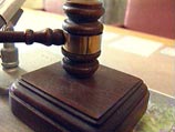 Мосгорсуд в четверг на основании вердикта присяжных вынес обвинительный приговор майору ГИДББ Сергею Богородицкому по делу о сопровождении за взятку контрабандных китайских товаров Мосгорсуд в четверг на основании вердикта присяжных вынес обвинительный приговор майору ГИДББ Сергею Богородицкому по делу о сопровождении за взятку контрабандных китайских товаров