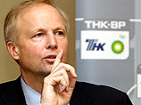 Президент и управляющий директор российско-британской нефтяной компании ТНК-BP Роберт Дадли, изгнанный из России, основал секретную временную штаб-квартиру в Европе для управления компанией