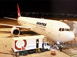 Австралийский самолет совершил экстренную посадку: в полете открылся люк 