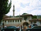 Крымские татары хотят учить молодежь исламу Крымские татары хотят учить молодежь исламу