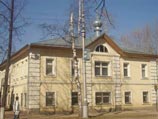 Епархию могут оштрафовать за нарушения при проведении реставрации и ремонта подворья Троицкого Стефано-Ульяновского монастыря Епархию могут оштрафовать за нарушения при проведении реставрации и ремонта подворья Троицкого Стефано-Ульяновского монастыря
