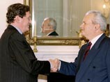 Белградская газета опубликовала текст "соглашения" между Караджичем и спецпредставителем США Холбруком Белградская газета опубликовала текст "соглашения" между Караджичем и спецпредставителем США Холбруком