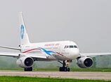 Пассажирский лайнер Ту-204 совершил аварийную посадку в Красноярске