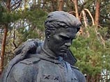 Жалобы семей советских солдат, перезахороненных в Таллине, направлены в Страсбург Жалобы семей советских солдат, перезахороненных в Таллине, направлены в Страсбург