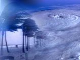 Побережью США угрожает усиливающийся в Мексиканском заливе тропический шторм "Эдуард"