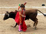 10-летнему матадору, убившему 60 быков,  не дают выступать во Франции 