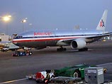 В аэропорту Лос-Анджелеса эвакуировали пассажиров из аварийно приземлившегося самолета
