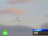 Утром в пятницу Грузинская авиация нанесла удар по Южной Осетии. По данным миротворцев, пять штурмовиков Су-25 отбомбились в районе населенного пункта Тквернети Утром в пятницу Грузинская авиация нанесла удар по Южной Осетии. По данным миротворцев, пять штурмовиков Су-25 отбомбились в районе населенного пункта Тквернети