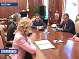 МЧС развертывает пункты временного размещения беженцев из Южной
Осетии, к вечеру там смогут принять 10 тысяч человек МЧС развертывает пункты временного размещения беженцев из Южной
Осетии, к вечеру там смогут принять 10 тысяч человек