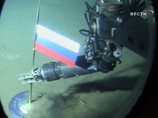 Борьба за Арктику активизировалась в августе прошлого года, когда российская подводная лодка разместила флаг на дне океана под Северным полюсом