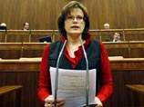 Вице-спикер парламента Словакии Анна Белоусовова заявила, что "Грузия совершила попытку начать геноцид". По ее мнению, многие европейские СМИ необъективно информируют о военных действиях в Грузии