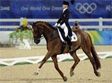 Лошади помогают немцам выиграть уже третье "золото" пекинской Олимпиады