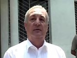 Введенное неделю назад в ряде районов Абхазии военное положение отменено Введенное неделю назад в ряде районов Абхазии военное положение отменено