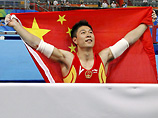 Китаец Ли Сяопин завоевал золотую медаль на Олимпийских играх в Пекине в спортивной гимнастике на брусьях. Это уже вторая его награда высшего достоинства на Играх-2008, ранее он стал олимпийским чемпионом в командных соревнованиях