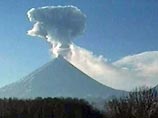Активность извержения продолжалась около 45 минут. Пепловое облако диаметром около 100 км протянулось на запад от вулкана на расстояние в 300 км