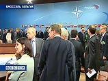 Напомним, 19 августа Совет НАТО на уровне министров обороны принял критическое заявление в адрес России по ситуации в Южной Осетии. В этом заявлении также подчеркивалось, что отношения России с НАТО "не могут оставаться такими как раньше"