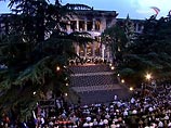 В Цхинвали состоялся концерт Валерия Гергиева, собравший сотни осетинцев В Цхинвали состоялся концерт Валерия Гергиева, собравший сотни осетинцев