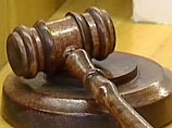 Верховный суд столицы Нигерии Абуджи обвинил Эдема в краже и преступном сговоре
